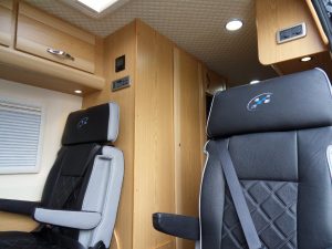 519 mercedes sprinter motorhome interior